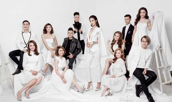 Đông Nhi quyến rũ và quyền lực bên 11 học trò tại ‘Giọng hát Việt’