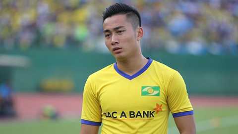 Video: Em họ Văn Quyến đưa SLNA trở về từ 'cõi chết'