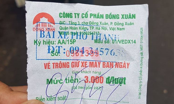 Dẹp 'cướp vỉa hè' phố cổ Hà Nội: Gửi xe máy, mất bát phở