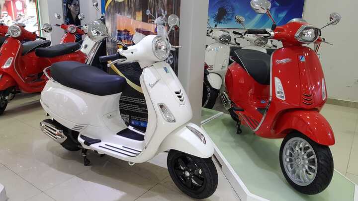 Ngắm ảnh thực tế Vespa LX 125 2017 giá 67,9 triệu đồng