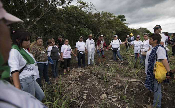 Phát hiện hơn 240 thi thể trong những ngôi mộ tập thể ở Mexico