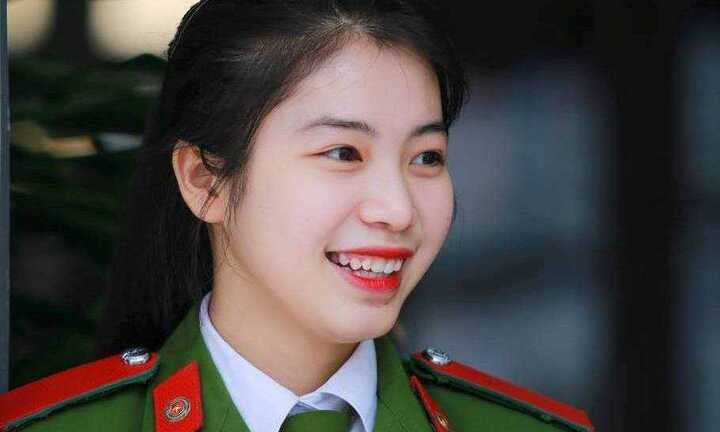 Khi nào thí sinh bị tước quyền đăng ký dự thi vào trường công an năm 2017?