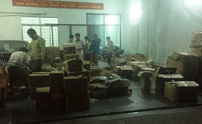 Bắt xe tải chở lô hàng nhập lậu hơn 1 tỷ đồng ngay trong đêm