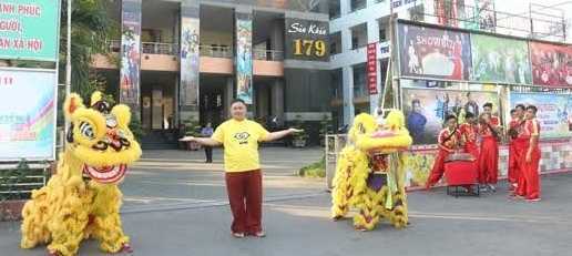 Sau vụ bắt giam ở Mỹ, sân khấu Minh Béo hoạt động ra sao?