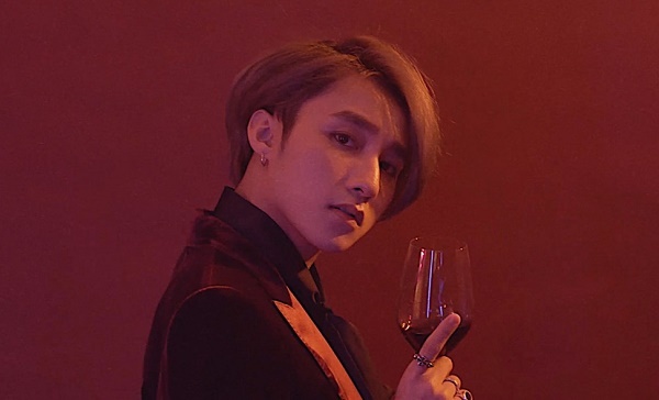 Sơn Tùng M-TP tung album đầu tiên sau 5 năm ca hát