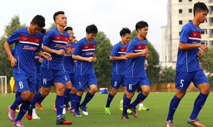 Tuyển Việt Nam bay ‘hành xác’ đấu vòng loại Asian Cup 2019