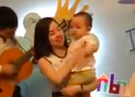 Con trai Mạc Hồng Quân và tình cũ tròn 1 tuổi