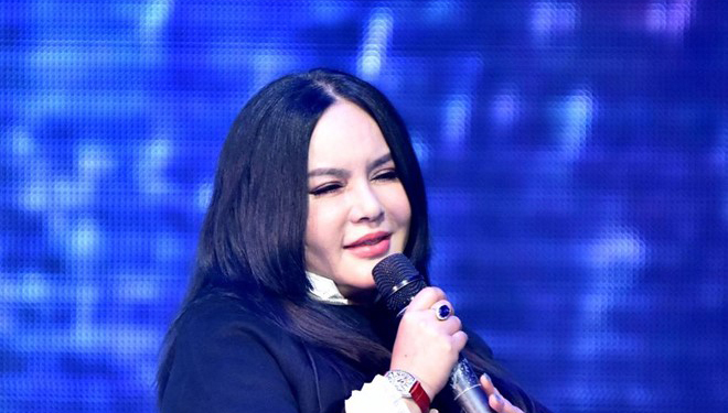 Sao nữ ẩn dật vì mặt sưng phù biến dạng sau thẩm mỹ