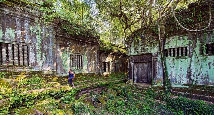 Khám phá ngôi đền trong rừng rậm, kỳ bí và cổ kính hơn cả Angkor Wat