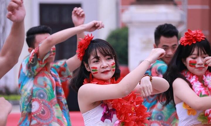 Sinh viên An ninh biểu diễn võ thuật đẹp mắt, khoe vũ điệu sôi động