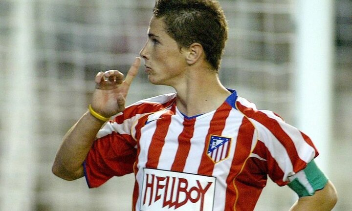 Những hợp đồng tài trợ triệu USD kỳ quái nhất bóng đá thế giới