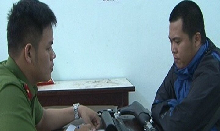 Lên facebook đặt mua linh kiện để lắp ráp súng tự chế