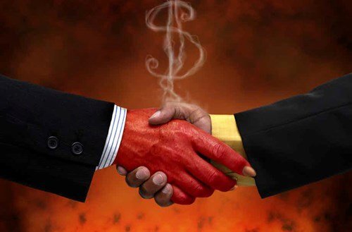 Sự thật rùng mình về chuyện bán linh hồn cho quỷ Satan