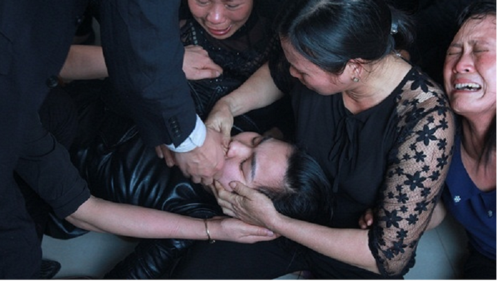 Mẹ bé gái người Việt chết tại Nhật ngất lịm bên thi thể con gái