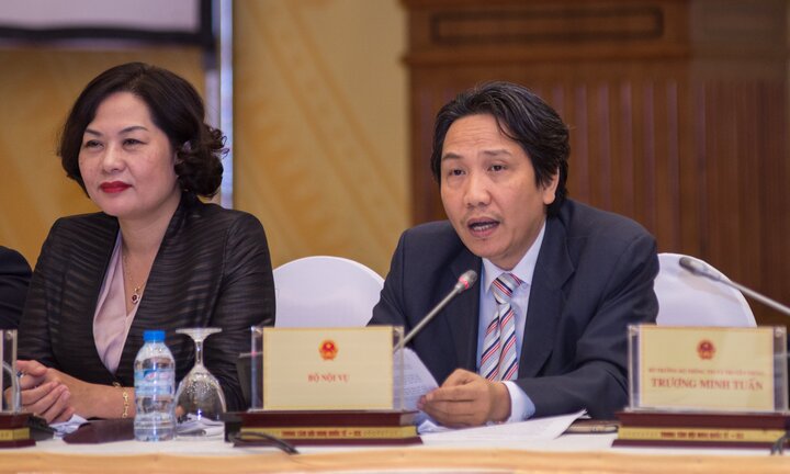 Sau kết luận bổ nhiệm 'hot girl' Trần Vũ Quỳnh Anh, Bộ Nội vụ có thể thanh tra lại