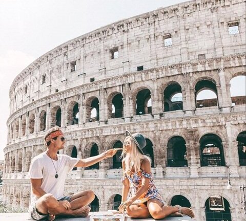 Dễ dàng kiếm được trăm triệu đồng chỉ nhờ ăn chơi