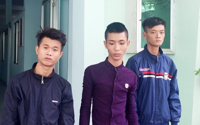 Cháu gây thù chuốc oán, chú bị nhóm bụi đời đâm chết