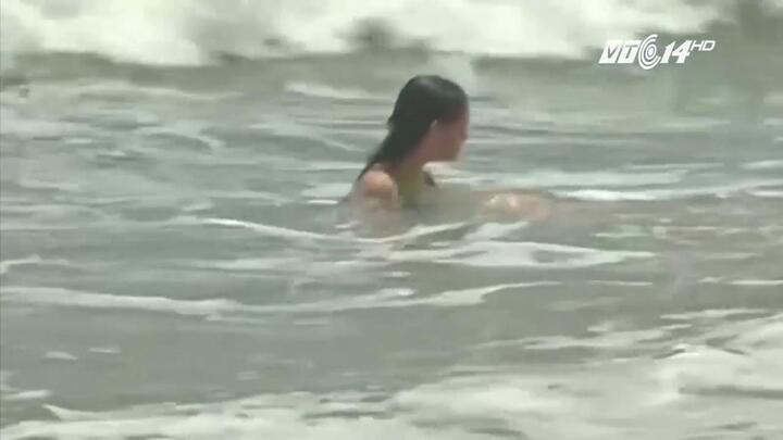 Ấn Độ: Ngủ quên trên bãi biển, nữ du khách bị 2 gã đàn ông hãm hiếp