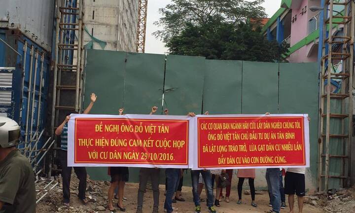 Chậm giao nhà, chủ đầu tư dự án Tân Bình Apartment hứa rồi... để đấy