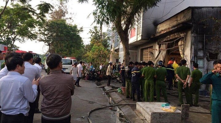 Ngôi nhà ở Đà Nẵng bốc cháy trong đêm, 3 người chết thảm