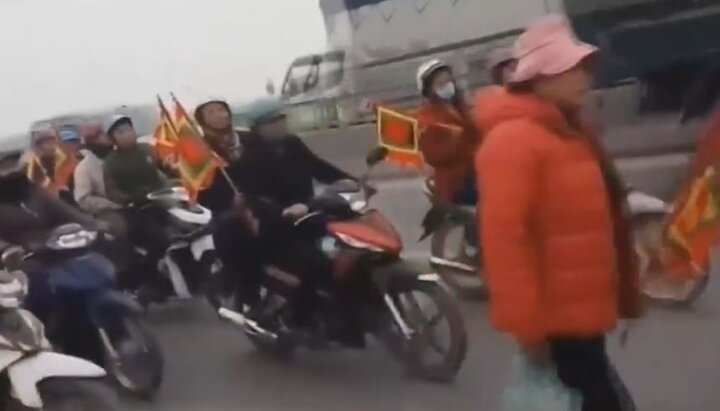 Video: Đám đông khiếu kiện Formosa gây rối, đập phá, làm bị thương nhiều người