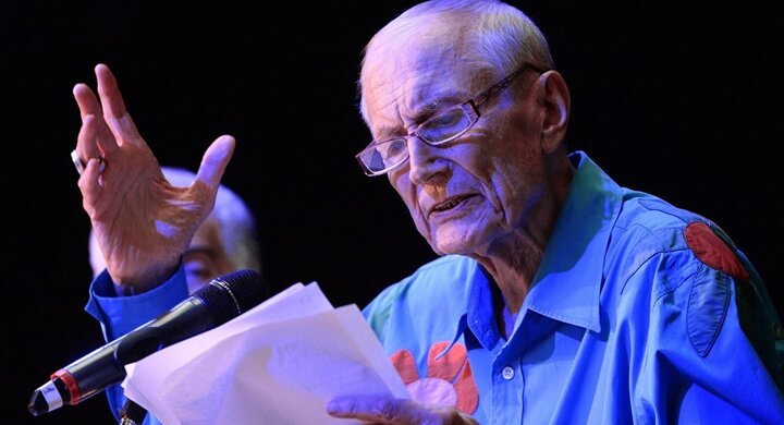 Nhà thơ Yevgeny Yevtushenko: 'Tôi muốn thành bát cơm trong tay người đàn bà Việt'