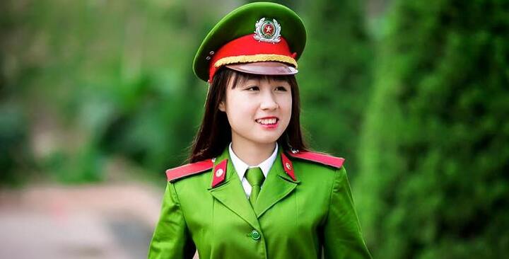 Thủ khoa Học viện Cảnh sát nhân dân bật mí cách ôn khối C đạt điểm cao