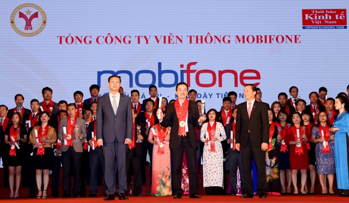 MobiFone đạt danh hiệu Top dẫn đầu Thương hiệu mạnh Việt Nam 2016
