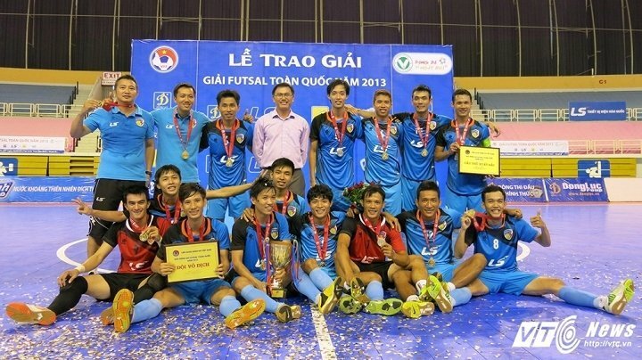 Trực tiếp Futsal 2017: Sanest Tourist Khánh Hòa vs Hoàng Thư Đà Nẵng