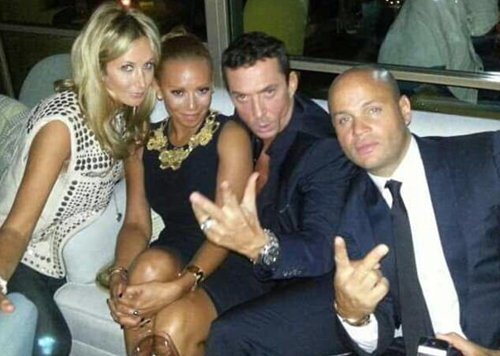 Người mẫu Anh thừa nhận sex tập thể với vợ chồng Mel B