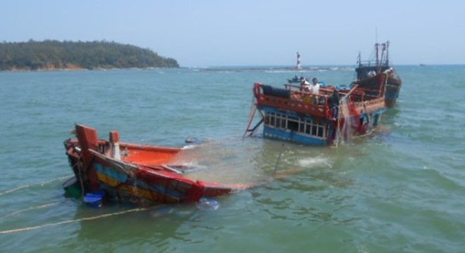 Truy tìm tàu Hải Phòng 1436 đâm chìm tàu cá rồi bỏ trốn