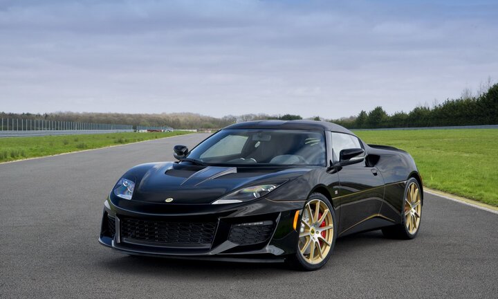 Ngắm xe Lotus Evora Sport 410 GP Edition đẹp mê li chỉ có 5 chiếc trên thế giới
