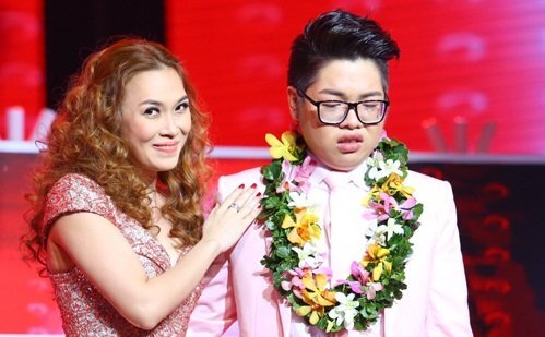 'Về đội chị, chị sẽ làm cho em toả sáng' - đừng tin HLV khoác lác, không ai 'toả sáng' đâu