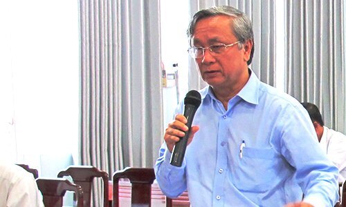 Nguyên Giám đốc Sở Y tế bị cấm xuất cảnh: Chủ tịch Long An nói gì?