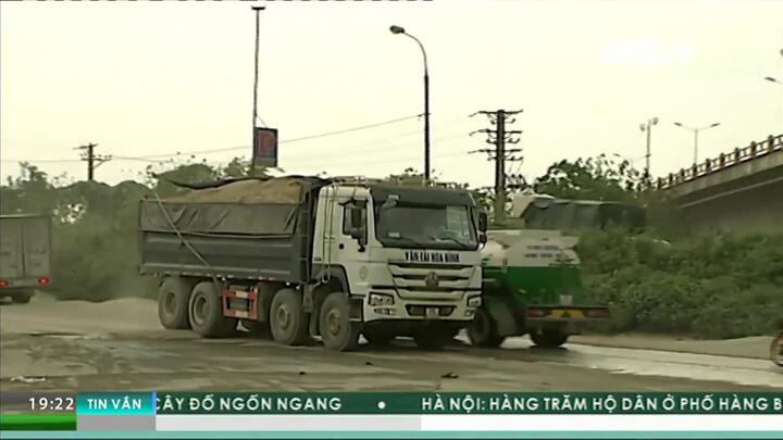 Xe quá tải băm nát đường ở Hà Nam: Đa số được bảo kê