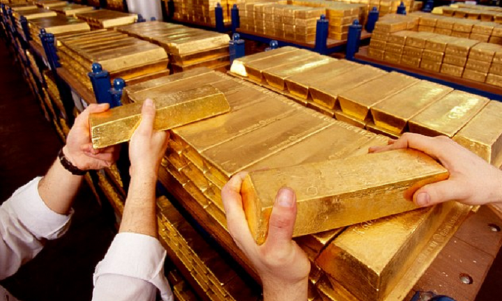 Giá vàng hôm nay 15/4: Giá vàng tiếp tục tăng không ngừng nghỉ