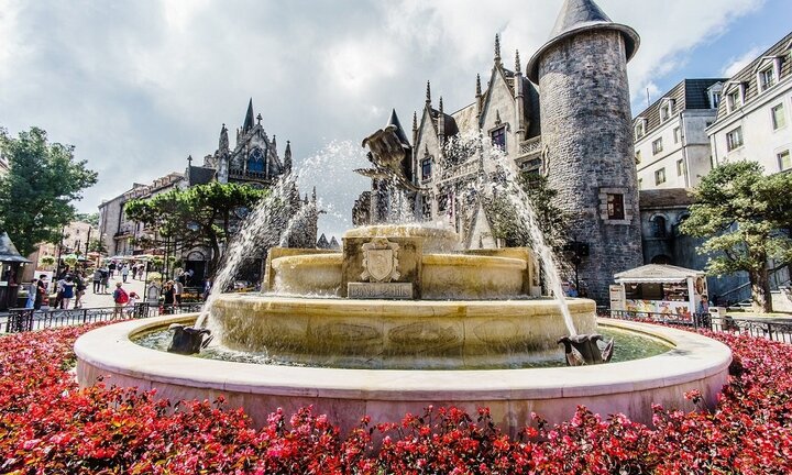 Ngắm thiên đường hoa trong mây Sun World Ba Na Hills