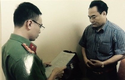 Giám đốc trung tâm hỗ trợ người nghèo lừa đảo đa cấp: 8 tháng lừa hơn 100 tỷ đồng