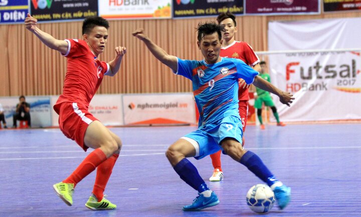 Vòng 5 Futsal VĐQG 2017: Hải Phương Nam Phú Nhuận áp sát Thái Sơn Nam