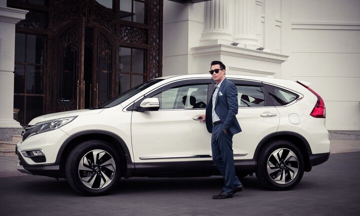 Honda CR-V bất ngờ giảm giá sốc 100 triệu đồng
