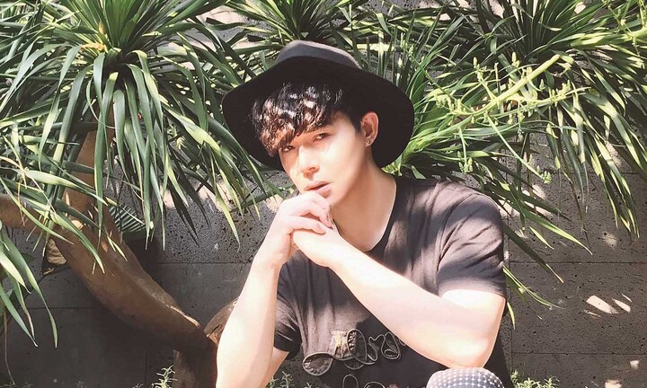 Nathan Lee 'choáng' vì album Boleero đạt lượng nghe khủng