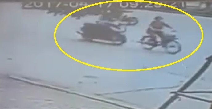 Video: Truy tìm thanh niên đi xe SH tông người phụ nữ bất tỉnh rồi bỏ trốn