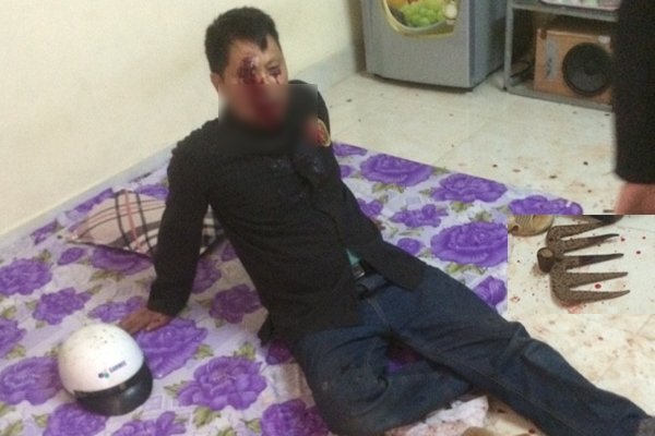 Xích mích nhỏ, côn đồ vác bồ cào sắt bổ mù mắt hàng xóm