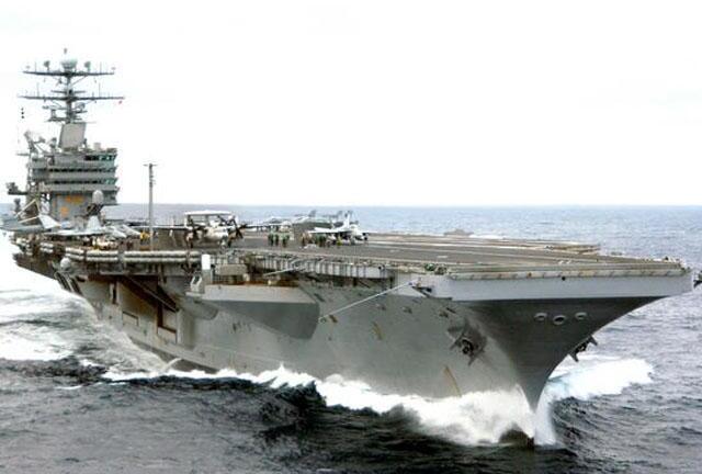 Tàu sân bay USS Carl Vinson bắt đầu tập trận với tàu khu trục Nhật Bản