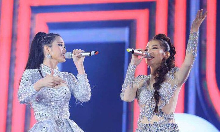 Thu Minh khoe vẻ đẹp quyền lực, song ca máu lửa cùng Đông Nhi