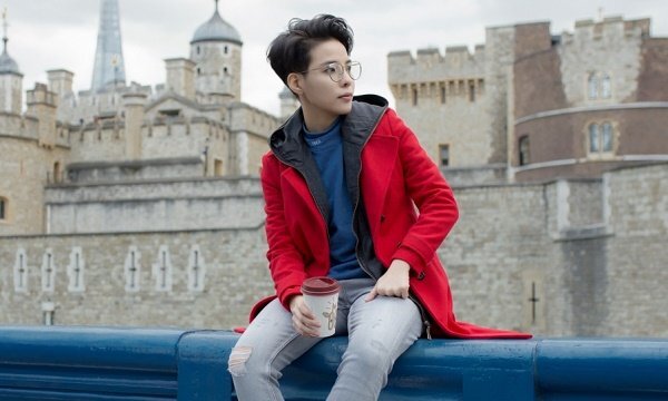 Vũ Cát Tường biến hóa phong cách đa dạng tại trời Âu