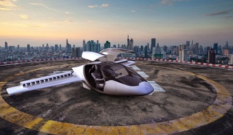 Ô tô bay cất cánh thẳng đứng với vận tốc 300km/h