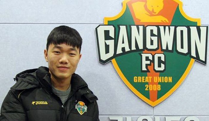 Xuân Trường nghẹn ngào kể chuyện người bạn bị ung thư phải bỏ bóng đá