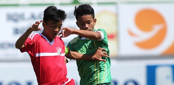 Sau sự cố dọa cắt gân chân đối thủ, U15 Thanh Hóa thua tan nát