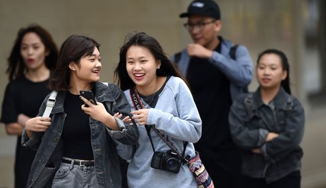 Thời tiết hôm nay 27/4: Gió mùa tràn về, miền Bắc có nơi 17°C